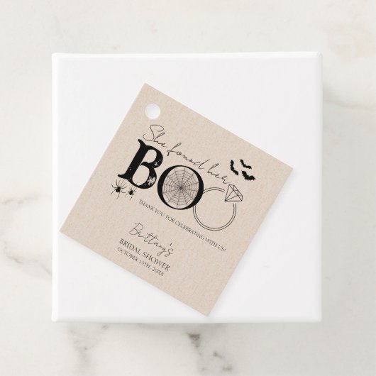 Sie fand ihr rustikales Halloween-Brautparty Geschenkanhänger (Beispiel)