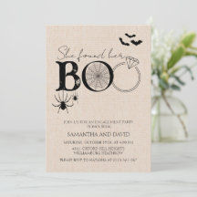 Sie fand ihre buschige Verlobung zu Halloween