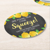 Sie fand ihre Hauptpresse Lemon Bridal Runder Pappuntersetzer (Angewinkelt)