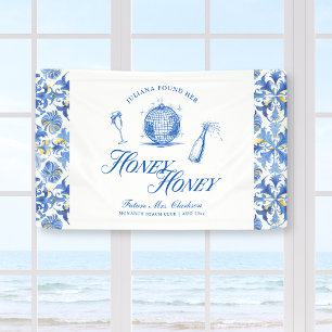 Sie fand ihre Junggesellinnen-Abschiedsparty Honey Banner
