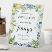 Sie fand ihren Brautparty mit der Hauptpresse will Sockelschild (In Situ)