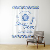 Sie fand ihren Honey Honey Blue Greece Bachelorett Wandteppich (Beispiel)