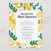 Sie fand ihren wichtigsten Squeeze-Junggeselinnen- Einladung (Vorne/Hinten)