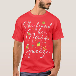 Sie fand ihren wichtigsten Squeeze Lemonade Bridal T-Shirt