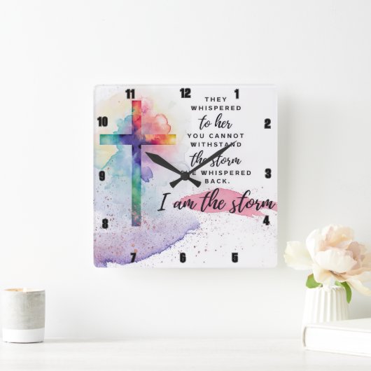 Sie flüsterte zurück. Ich bin der Sturm. Quadratische Wanduhr (Zuhause)