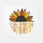 Sie flüsterte zurück, ich bin die stürmische Sonne Fleecedecke (Vorderseite (Horizontal))