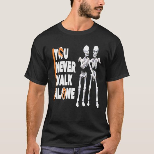Sie gehen nie allein Liebe Halloween T-Shirt (Vorderseite)