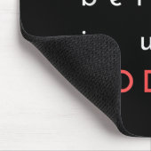 Sie glauben an uns, Gott hat grafische Post zitier Mousepad (Ecke)