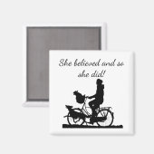 "Sie glaubte" Girl Biking Spaß Förderung Magnet (Vorderseite/Rückseite)