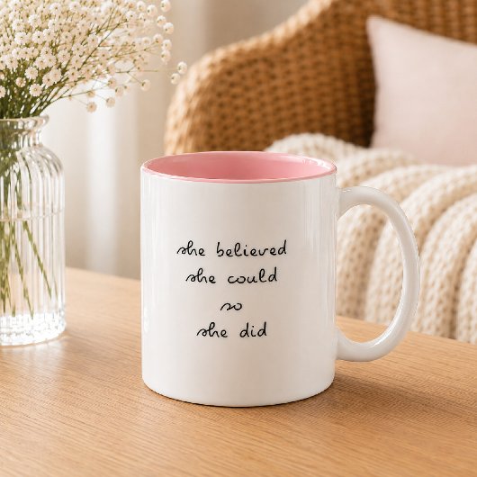 Sie glaubte, sie könne also Tasse machen | Zwei To
