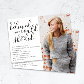 Sie glaubte, sie könne Foto abschließen Einladung