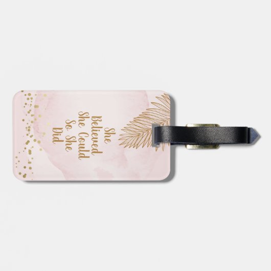 Sie glaubte, sie könnte, schwarze Frau, rosa & gol Gepäckanhänger (Rückseite horizontal)
