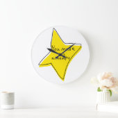 Sie haben einen Versuch unternommen - gelber Star Große Wanduhr (Zuhause)