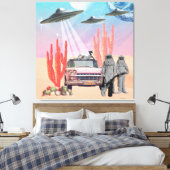 Sie haben UFO-Wüstenkatakteen Surreal Collage land Leinwanddruck (Insitu (Schlafzimmer))