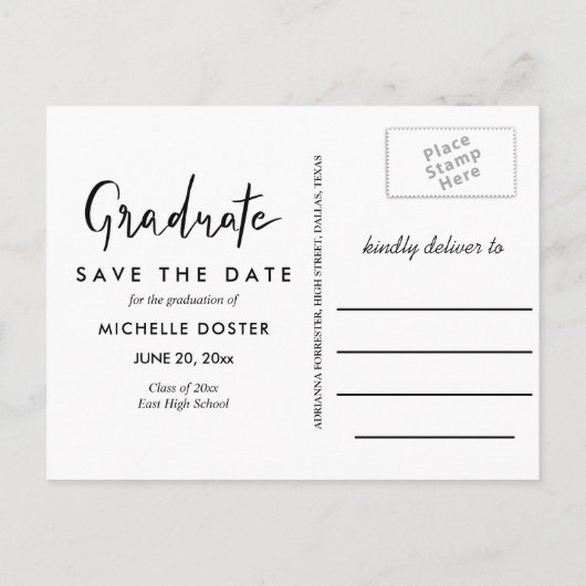 Sie hat das Graduierungsschreiben handschriftlich  Ankündigungspostkarte (Rückseite)