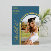 Sie hat den Blue Modern Arch Foto Abschluss gemach Folieneinladung (Stehend vorne)