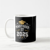 Sie hat es gemeistert 2025 Master-Abschluss Abschl Kaffeetasse (Links)