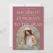 Sie hat es getan | Mauve | Hybrider Schriftart Mod Einladung (Vorderseite)