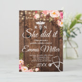 Sie hat es getan - Nursing School Graduation Party Einladung (Stehend Vorderseite)