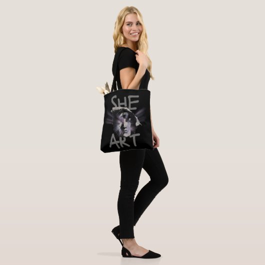 Sie ist Art Tote Tasche (Am Model)