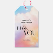 Sie ist auf Cloud 9 farbiges Pastel-Brautparty Geschenkanhänger (Vorderseite)