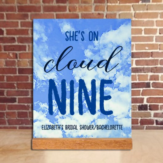 Sie ist auf Cloud Nine! Brautparty/Bachelorette Acrylschild