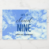 Sie ist auf Cloud Nine! Brautparty/Bachelorette Alkoholflaschenetikett (Einzelnes Label)
