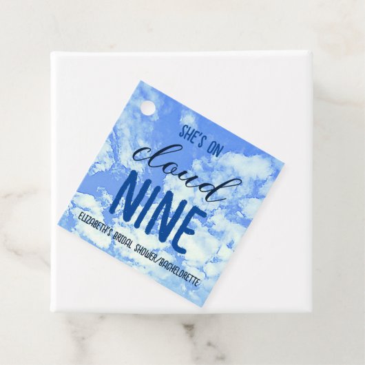 Sie ist auf Cloud Nine! Brautparty/Bachelorette Geschenkanhänger (Beispiel)