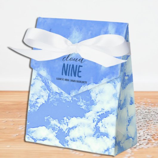 Sie ist auf Cloud Nine! Brautparty/Bachelorette Geschenkschachtel