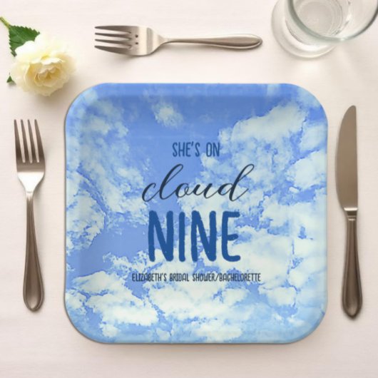 Sie ist auf Cloud Nine! Brautparty/Bachelorette Pappteller