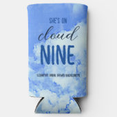 Sie ist auf Cloud Nine! Brautparty/Bachelorette Selters Dosenkühler (Vorderseite)