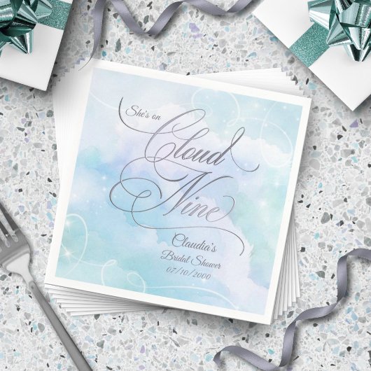 Sie ist auf Cloud Nine Brautparty Serviette
