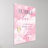Sie ist auf Cloud Nine Bubbly Bar Foliendrucke (Ablage )