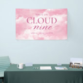 Sie ist auf Cloud Nine Pink Brautparty Banner (Messeveranstaltung)