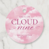 Sie ist auf Cloud Nine Pink Brautparty Geschenkanhänger (Rückseite)