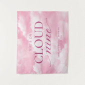 Sie ist auf Cloud Nine Pink Brautparty Tapestry Wandteppich (Vorderseite)