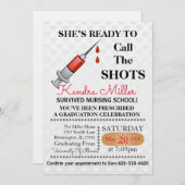 Sie ist bereit, den Shots Nursing Abschluss zu nen Einladung (Vorne/Hinten)