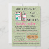 Sie ist bereit, den Shots Nursing Abschluss zu nen Einladung (Vorderseite)