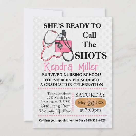 Sie ist bereit, den Shots Nursing Abschluss zu nen Einladung (Vorderseite)