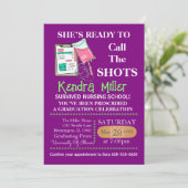Sie ist bereit, den Shots Nursing Abschluss zu nen Einladung (Stehend Vorderseite)