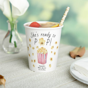 Sie ist bereit zum Pop Watercolor Popcorn Babydusc Pappbecher