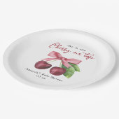 Sie ist die Kirsche auf der Babydusche Pappteller (Schrägansicht)