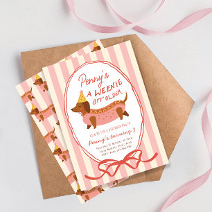 Sie ist ein bisschen älter Dachshund Hot Dog Party Einladung