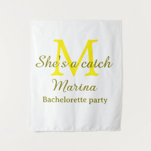 Sie ist ein Fang gelbe Monogramm Junggesellinnenab Wandteppich