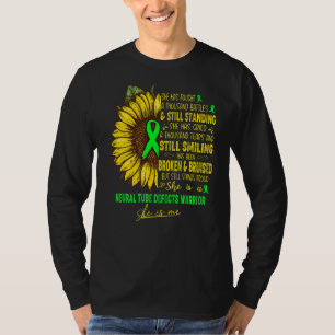 Sie ist ein neuronaler Tube-defekter Kriegerin, di T-Shirt