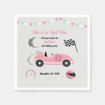 Sie ist ein schnelles, festlich rosa Rennwagen zum