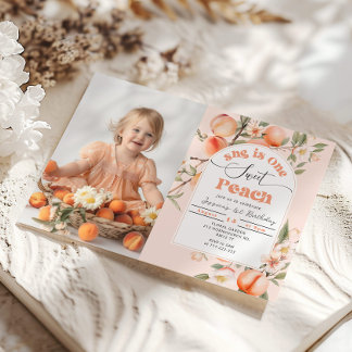 Sie ist ein süßes Peach Foto 1. Geburtstag Einladung