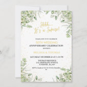 Sie ist ein überraschender 50. Hochzeitstag Einladung (Vorderseite)