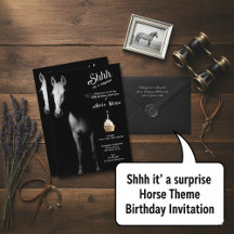 Sie ist ein überraschendes Pferd sie zum Geburtsta