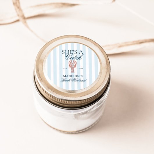 Sie ist eine Catch Hummer Bachelorette Runder Aufkleber